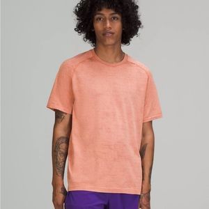 Lululemon Metal Vent Tech Short Sleeve Short 2.0